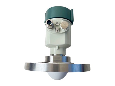 80 GHz Radar Level Transmitter With FMCW For Liquids And Soilds In Model